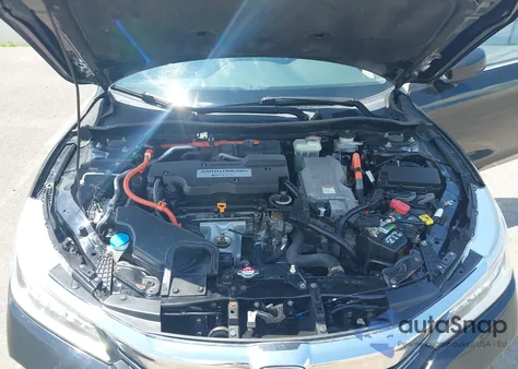 2017 Honda Accord Hybrid Touring из США, поврежденный, VIN JHMCR6F74HC019590